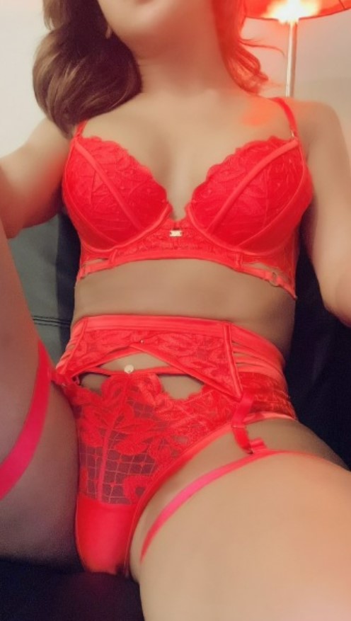 Trans Silvia piena di eleganza, fascino e trasgressioni