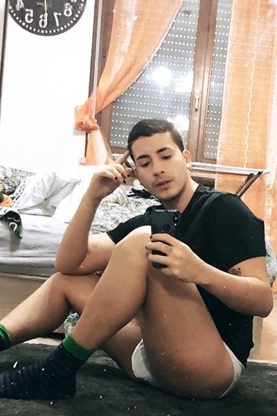 Alessio bel maschio molto dotato